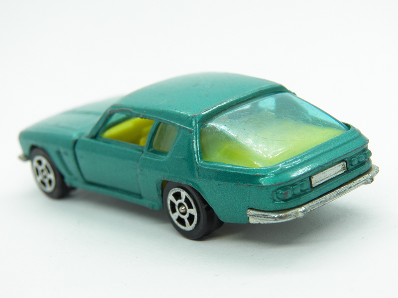 Illustration for article titled Thursday on the Thames - Corgi Juniors Jensen InterceptorĀ